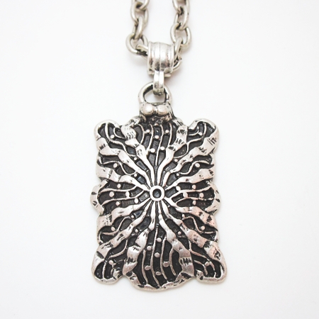 Seraglio Antique Rectangle Zinc Alloy Pendant - Click Image to Close